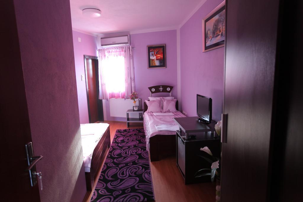 Villa Atina Stara Pazova Chambre photo