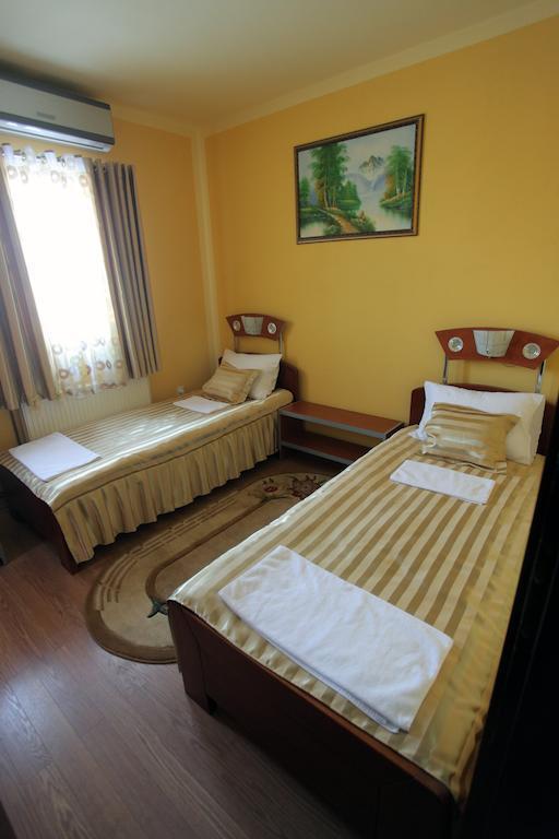 Villa Atina Stara Pazova Extérieur photo